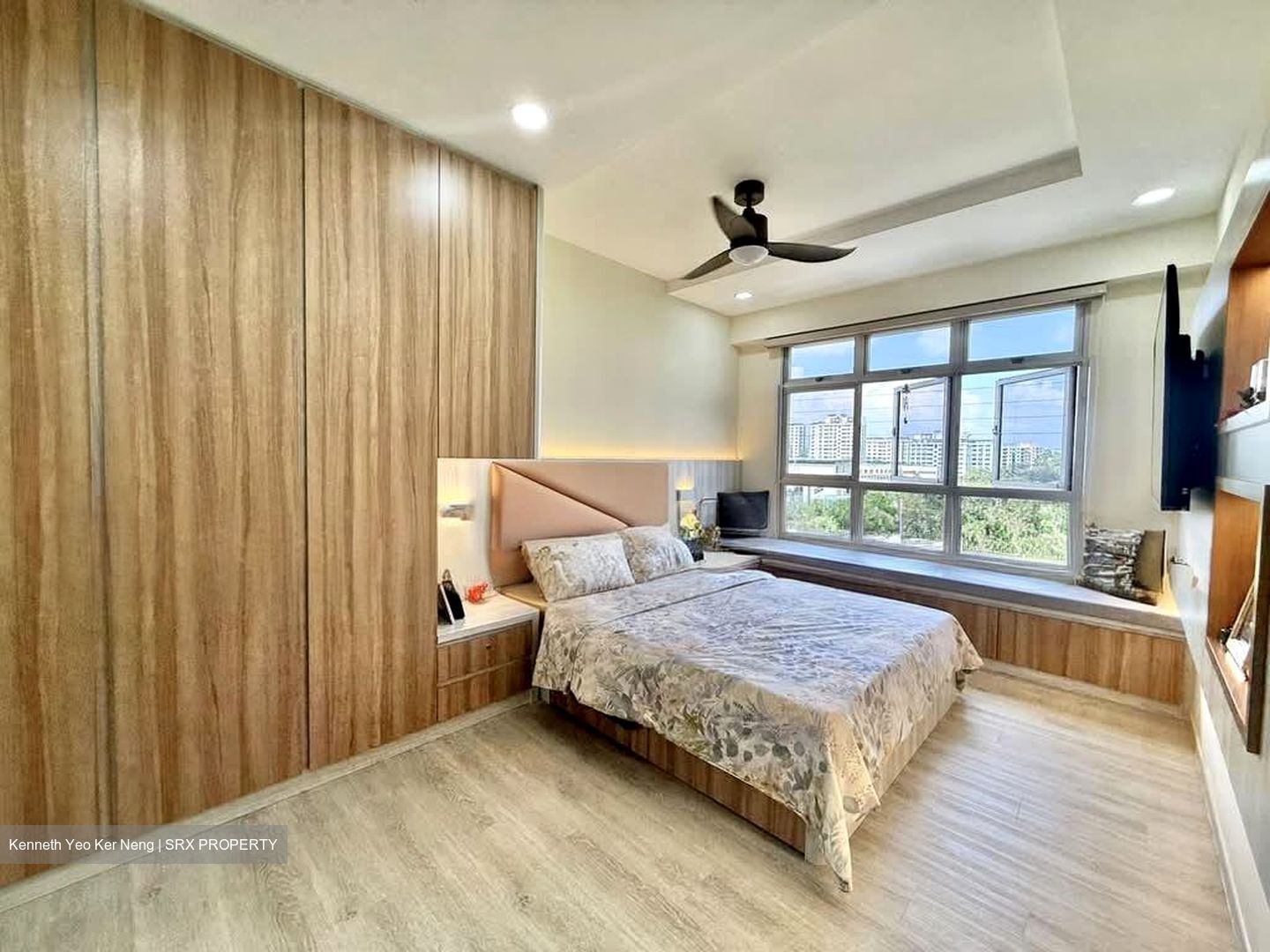 Tampines Avenue 8 (Tampines), Multi Generation #562301541